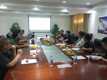 河南省設(shè)廳協(xié)會(huì)秘書(shū)長(zhǎng)盧明安、總工黃禮樂(lè)等領(lǐng)導(dǎo)人蒞臨考察